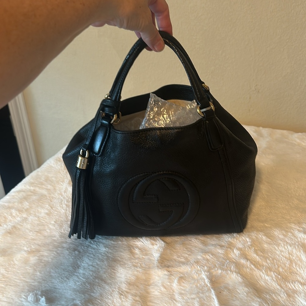 GUCCI black leather Soho with tassel Authentic 10x9x5 inches - Picture 2 of 16